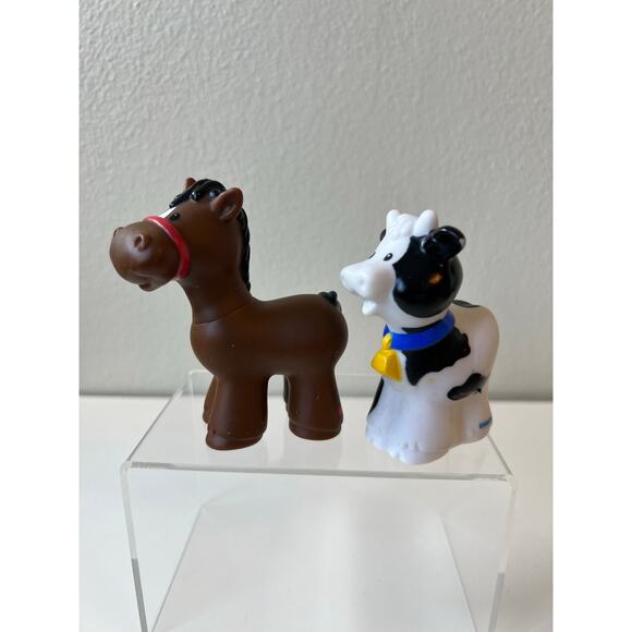 Fisher-Price Little People Farmers Set of 4 Girl Boy Brown Horse Cow Toy - Picture 4 of 15
